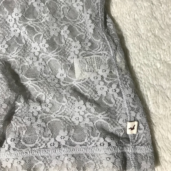 Hollister Lace Button Up Shirt - Picture 2 of 4